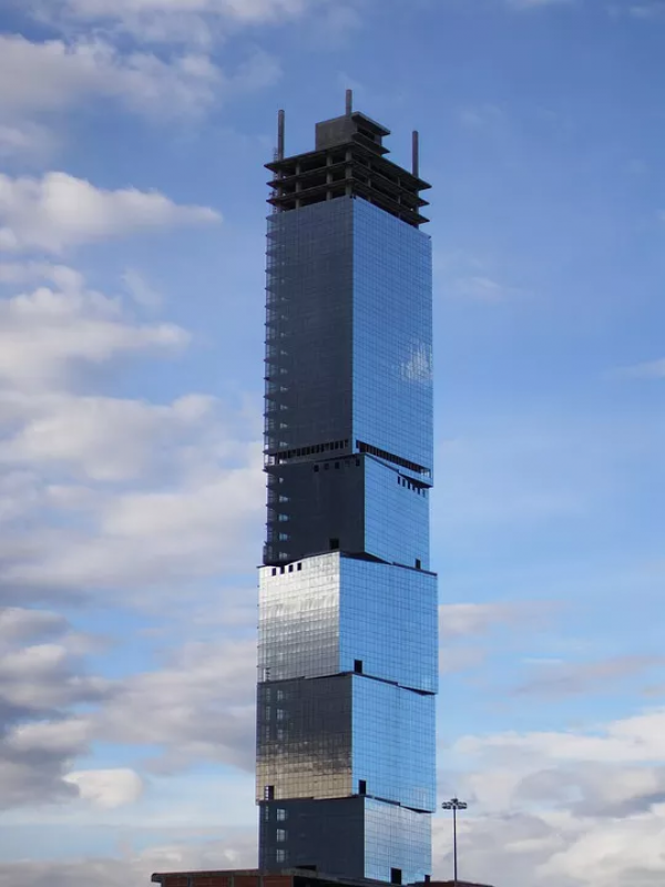 楼市出现麻烦，导致经济多年停滞。（图片来源：Pixabay）
