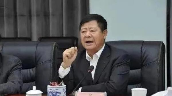 敛财超4亿元,贵州省前政协党组书记、主席王富玉一审被判死缓。
