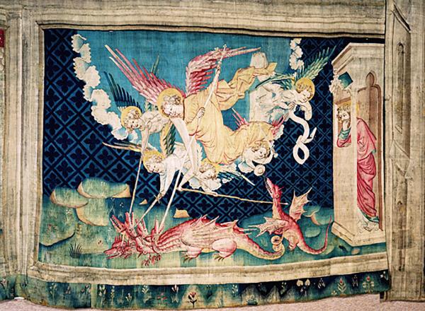 圣经《启示录》挂毯中描绘大天使圣米歇尔屠恶龙的场景(PMRMaeyaert/Wikipedia/CC BY-SA 4.0)