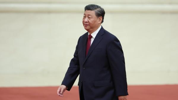 中共二十大演化成,习延续党代会历史演变的第四期向第三期反攻倒算,回到第二期毛时期。
