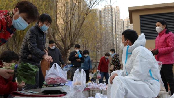 北京菜市场(图片来源:Lintao Zhang/Getty Images)