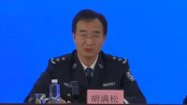 中共官方于2日正式定调为自杀,同时启动维稳机制。