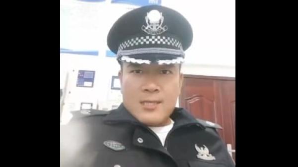 中国“农管”人员扬言:王权特许,先斩后奏。(图片来源:视频截图)