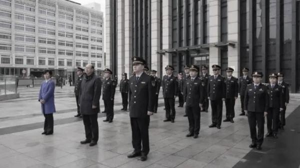 上海市文化市场综合执法队伍统一着装仪式。(图片来源:网络图片)