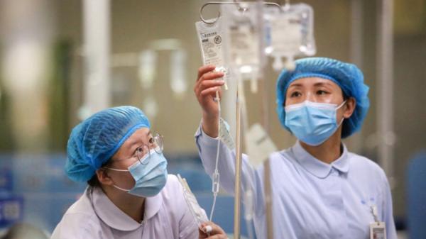 近日贵州一位母亲分享了她6岁孩子感染“食脑虫”病危的遭遇,引发社会关注。(图片来源:STR/AFP via Getty Images)