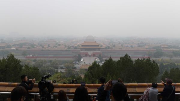 目前北京地面下沉已经导致当地6条地铁线发生变形。示意图。（图片来源：Getty Images）