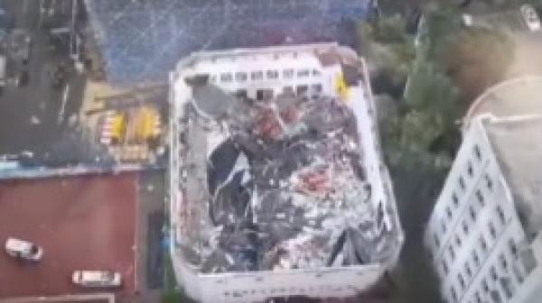 齐齐哈尔第34中学体育馆坍塌事件致11死。(图片来源:视频截图)