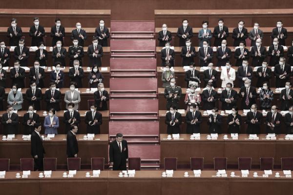 2023年3月5日,习近平出席了第十四届全国人民代表大会第一次会议开幕式。(Lintao Zhang / Getty Images)