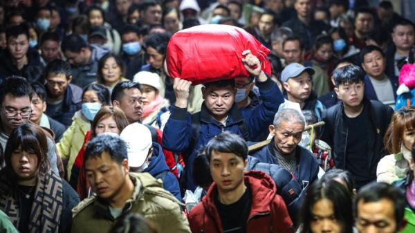 有2亿人被官方称为 “ 灵活就业 ” 人口。(图片来源:STR /Getty Images)