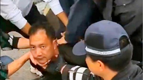 云南省昭通市镇雄县城南医院7日传出大规模砍杀案。(图片来源:网络图片)