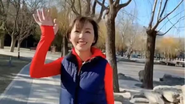 近日欧阳夏丹在深夜发文表示“来生不愿为人”,吸引大批中国网友注目。(图片来源:网络图片)