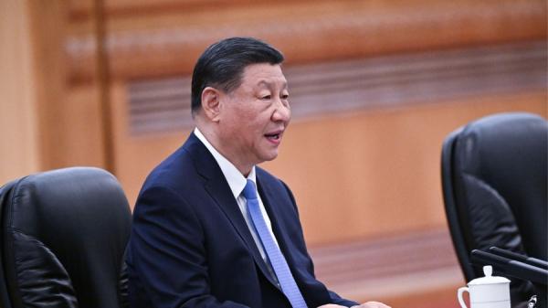 三中全会在7月15日至18日在北京召开。《求是》杂志刊出习近平的《必须坚持自信自立》文章,强调不可“封闭僵化,也不能照抄照搬、食洋不化”。