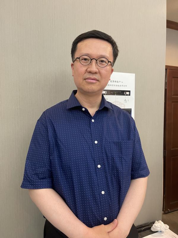 《国有器官》荣获2023年加拿大电影雄狮奖最佳导演、最佳音乐奖,导演章勇进飞 抵台湾全程参与记者会。(摄影:黄净宇/看中国)