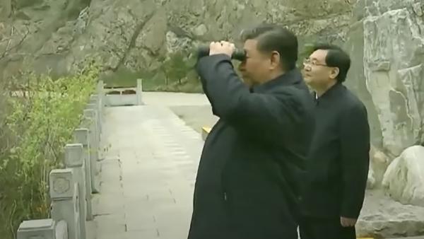 习近平视察陕西秦岭“龙脉”。