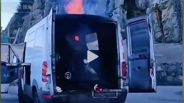 大陆移动宠物火化车。（图片来源：抖音截图）