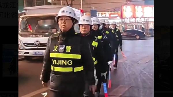 中共在各地招收大量高龄义警。（图片来源：视频截图）