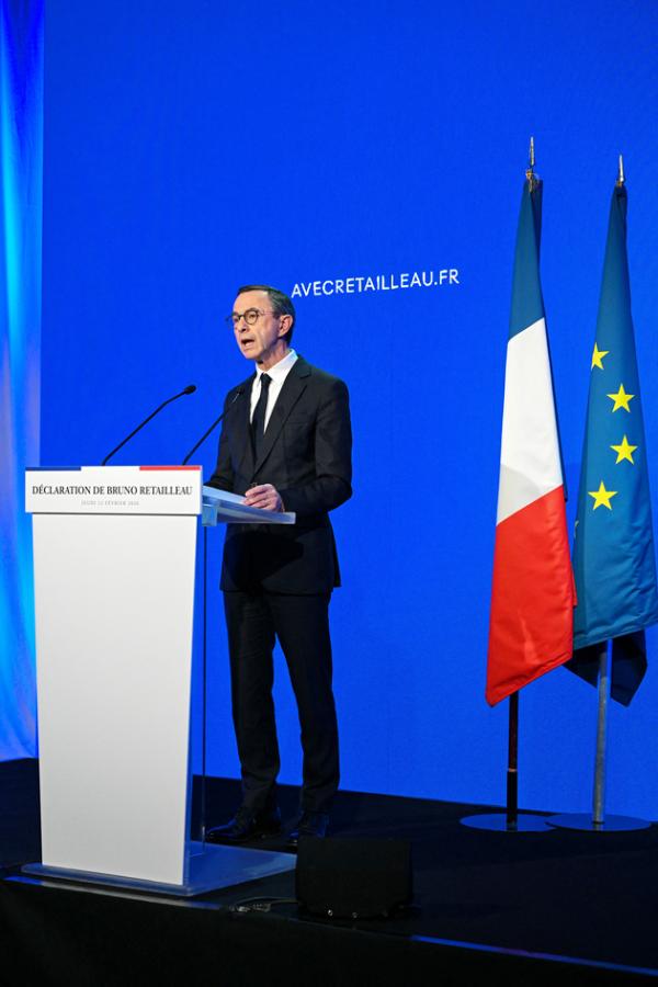 法国前内政部长勒塔约宣布参选明年法国总统大选。（Bertrand GUAY / AFP via Getty Images）