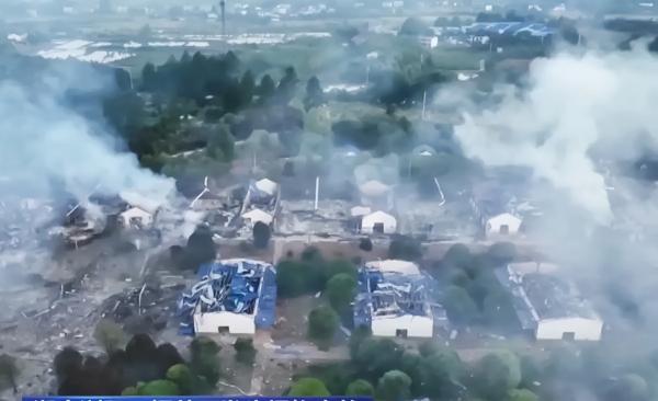 2026年5月4日，湖南省浏阳市一个烟花厂发生爆炸。图为爆炸后的现场惨况。（视频截图）