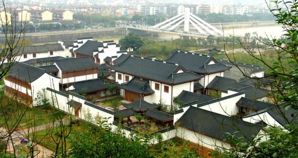 西施故里的四合院（zjctming / CC BY-SA 4.0）
