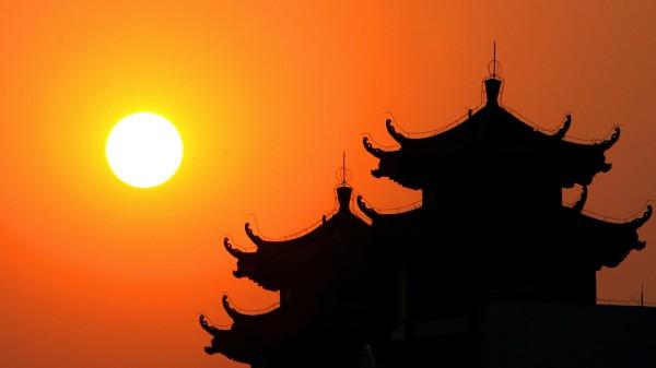 橙色日光中的紫禁城 (图片来源:TEH ENG KOON/AFP/Getty Images)