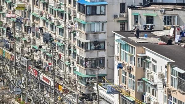 上海一个住宅小区（示意图）。(图片来源：HECTOR RETAMAL/AFP via Getty Images)