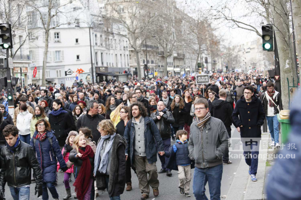 巴黎反恐大游行150万人 史无前例 (图组3) La plus grande manifestation enregistrée dans l'histoire de France (III) 巴黎反恐大游行150万人 史无前例 (图组3) La plus grande manifestation enregistrée dans l'histoire de France (III)